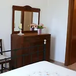 Antica Bottega Di 3*
