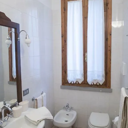 Antica Bottega Di Βίντσι